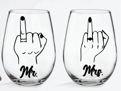 Mr. & Mrs. Wine Glass Set